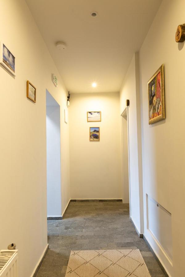 Къщи За Гости Сноуфлейк Snowflake Chalet And Snowflake Lodge Μπάνσκο Εξωτερικό φωτογραφία