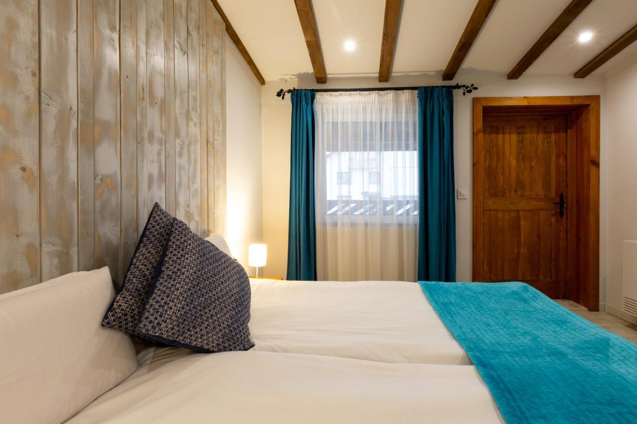Къщи За Гости Сноуфлейк Snowflake Chalet And Snowflake Lodge Μπάνσκο Εξωτερικό φωτογραφία
